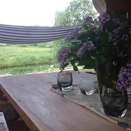 Landhaus Mundi Camping House *